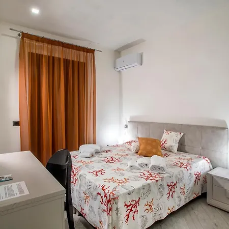 Frühstückspension Monte Monaco 4*